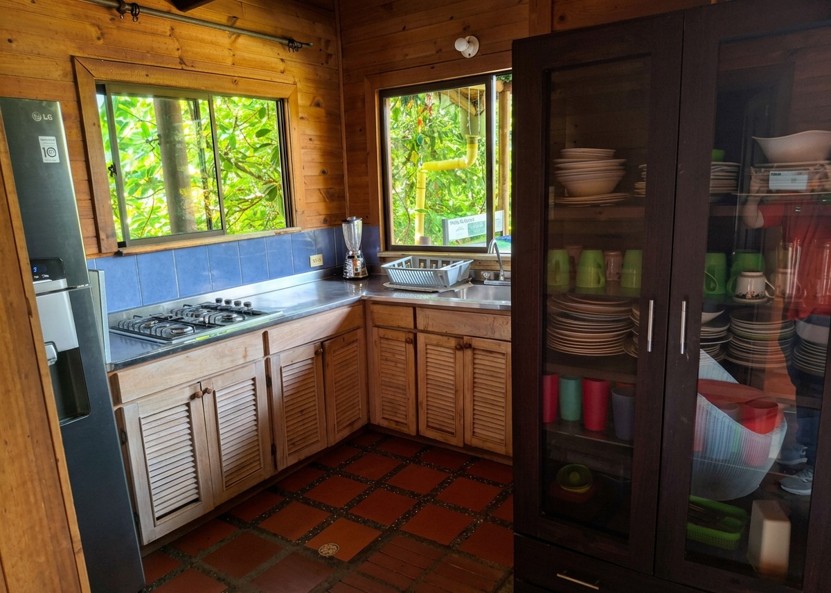 Cocina dotada en madera